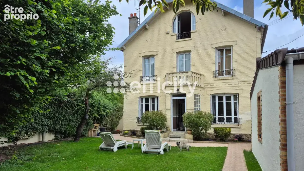 Maison à CHELLES