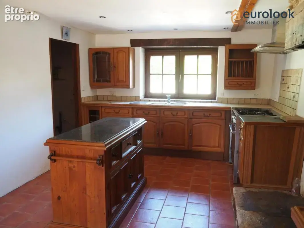LONGERE 190 M² - 56140 - photo 15