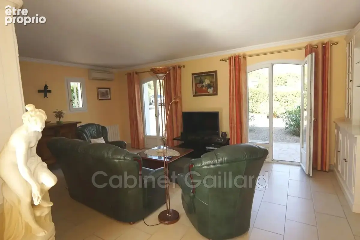 Maison 5 pièces 133 m² à vendre à Peymeinade (06530) - photo 6