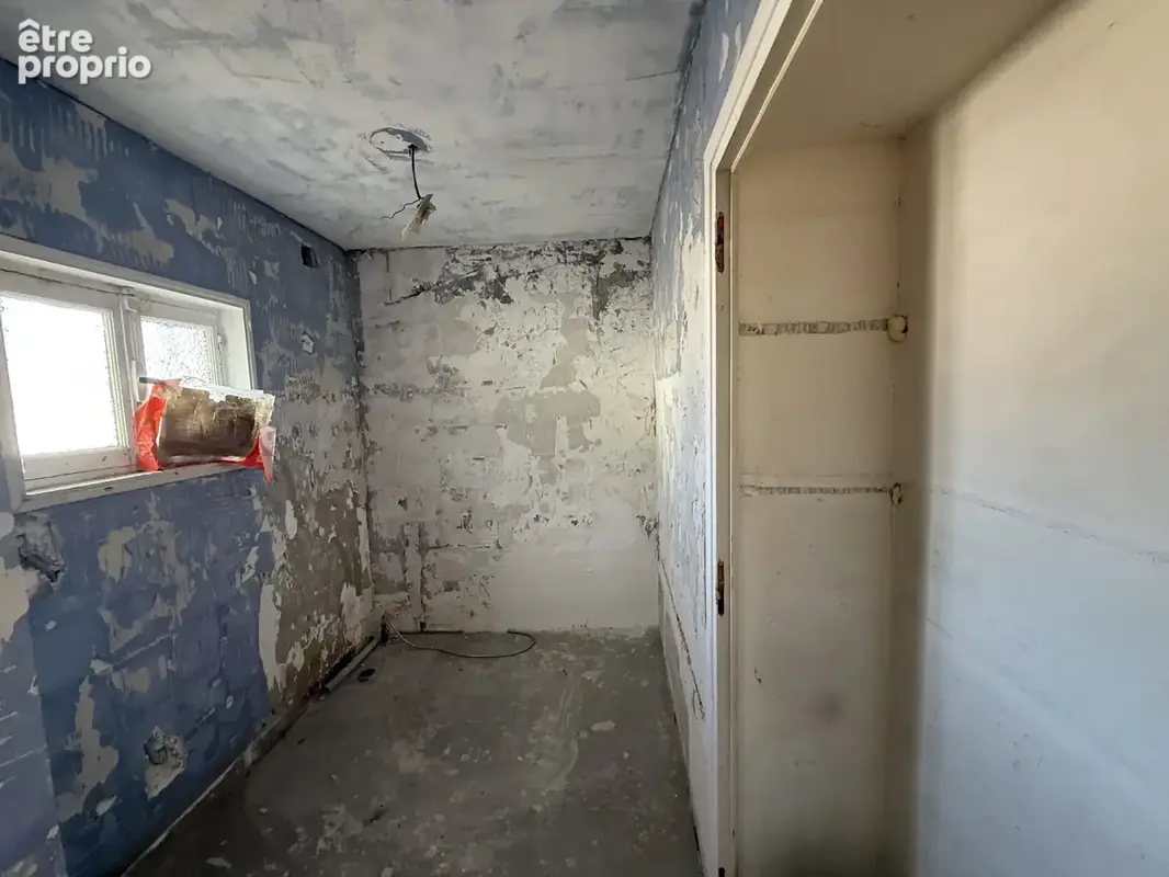 Immeuble - local commercial - deux appartements - photo 10