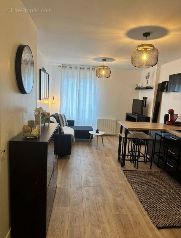 Appartement à VIGNEUX-SUR-SEINE