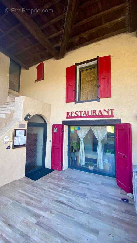 Appartement à VEYNES