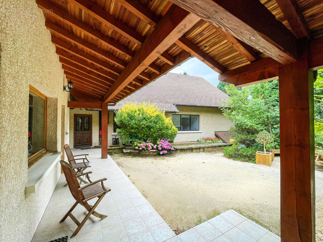 Propriété de 460m2 - 2 Habitations - photo 21