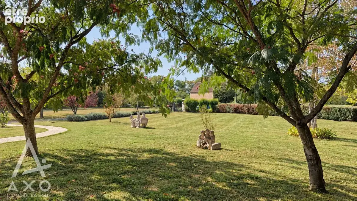 Maison familiale 5 chambres, sous-sol total et 8500m² de terrain - photo 19