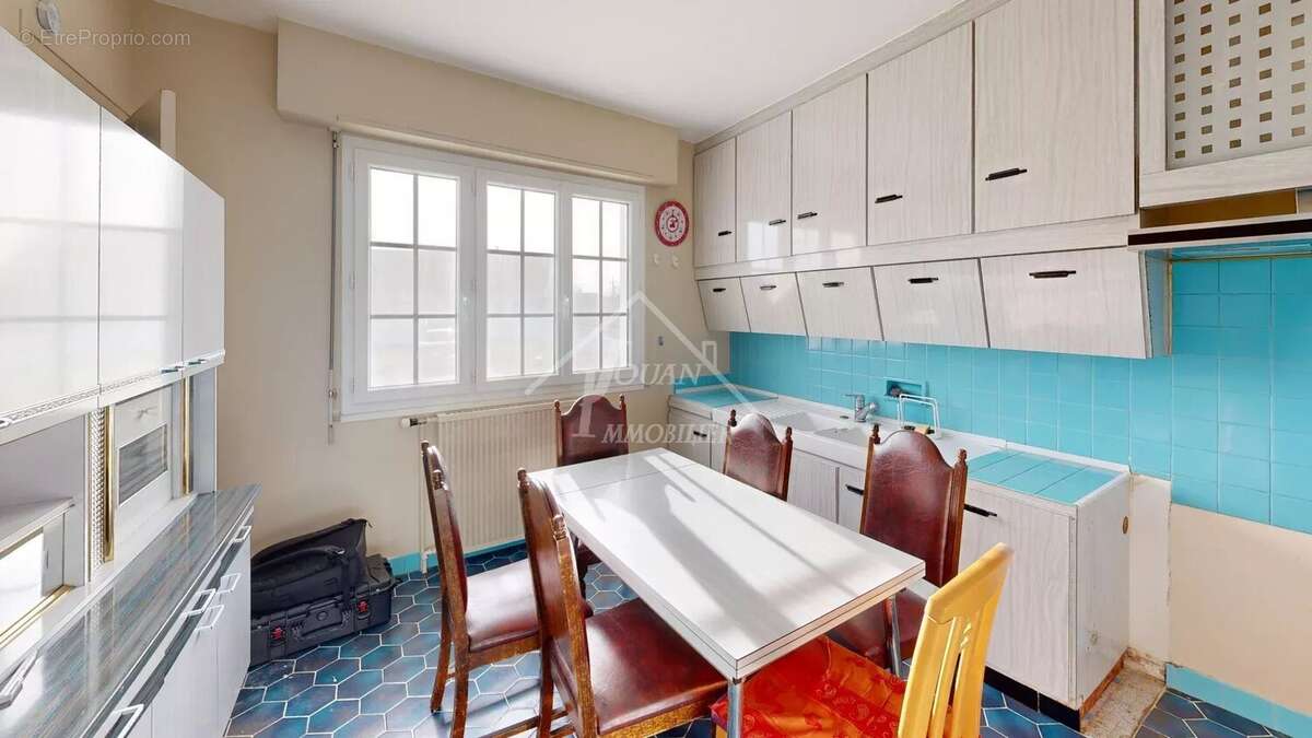 Maison à VARENNES-SUR-ALLIER