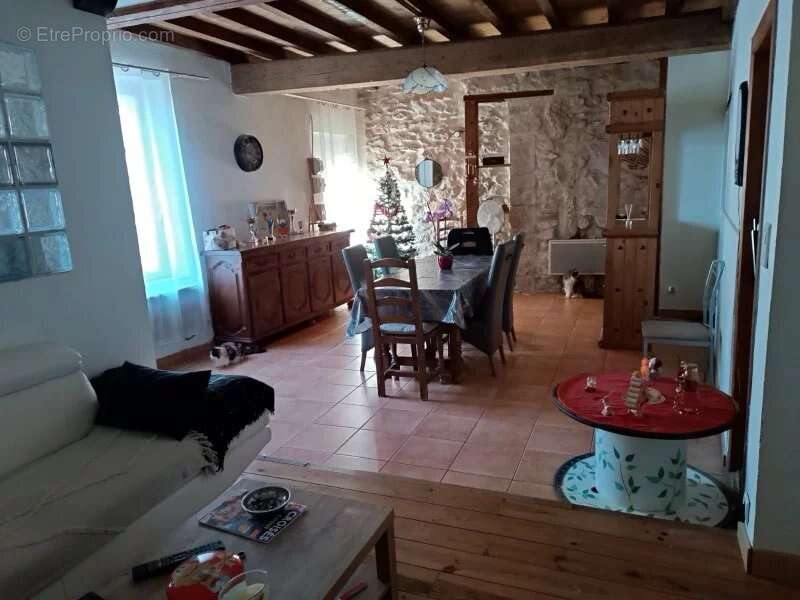 Maison à MARCORIGNAN