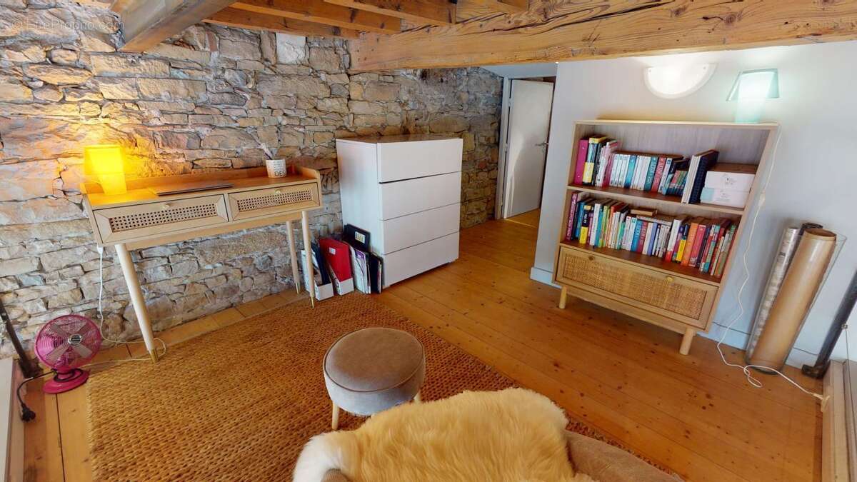 Appartement à LYON-5E