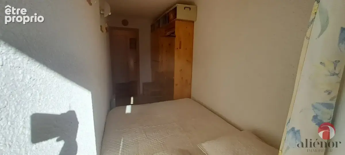 T2 entièrement rénové   Esprit montagne, mobilier sur mesure et parking à Samoens 1600. - photo 13