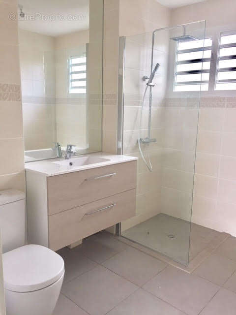 Appartement à PETIT-BOURG