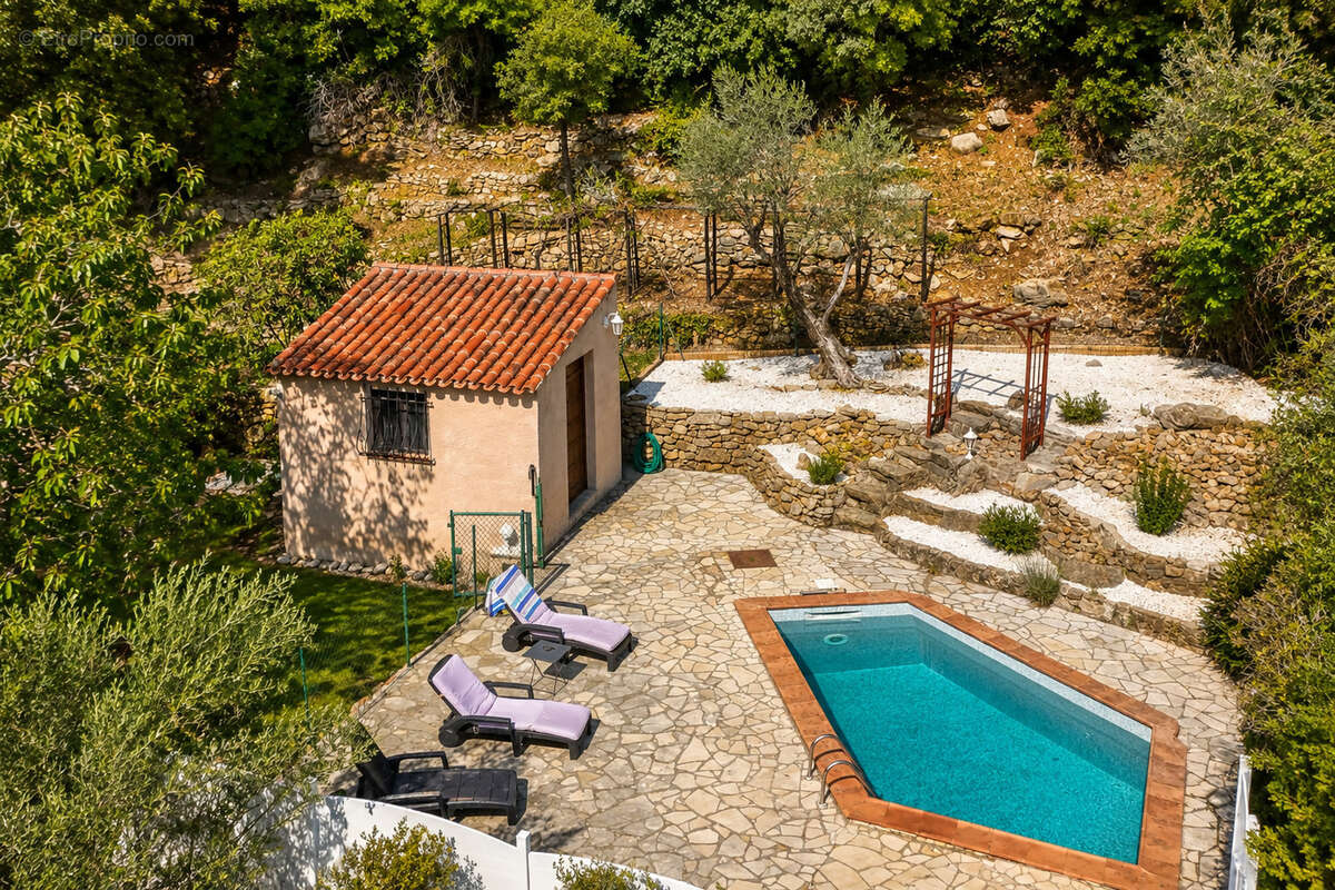 Exclusivité   Villa d'Exception T7 sur 2 000 m2 avec Piscine - photo 9
