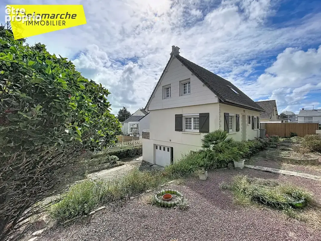 Maison à COUDEVILLE-SUR-MER