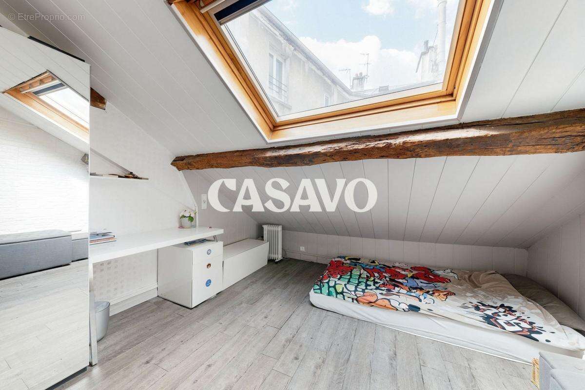 Appartement à PARIS-17E