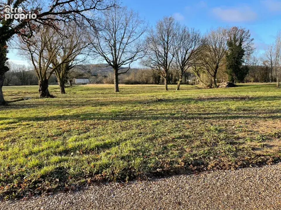 Terrain à VIELMUR-SUR-AGOUT