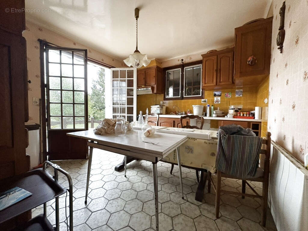 Maison à SAINT-SOLVE