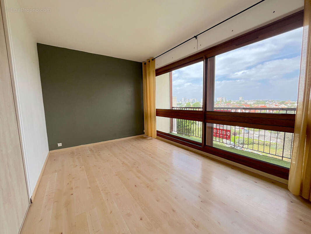 Appartement à RIS-ORANGIS