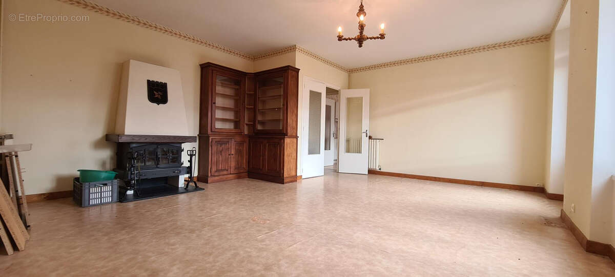 Appartement à SAINT-AGREVE
