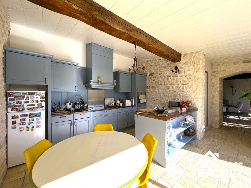 Maison à VILLIERS-EN-DESOEUVRE