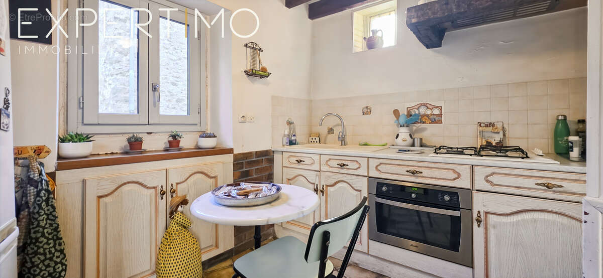 Maison à JANVILLE-SUR-JUINE