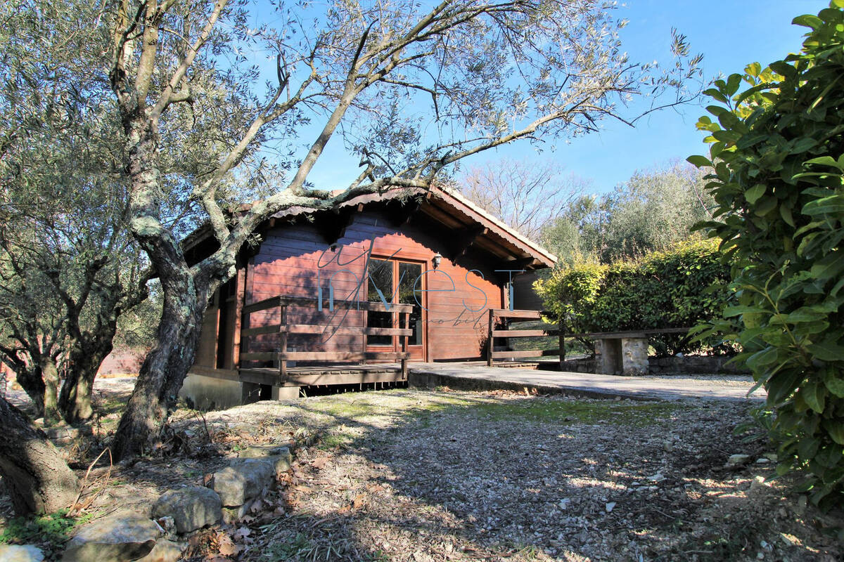 Appartement à BARJAC