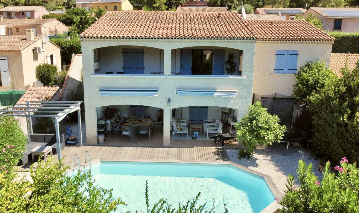Maison à LE VAL
