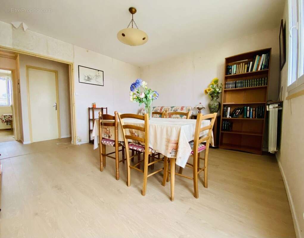Appartement à SAINT-RAPHAEL
