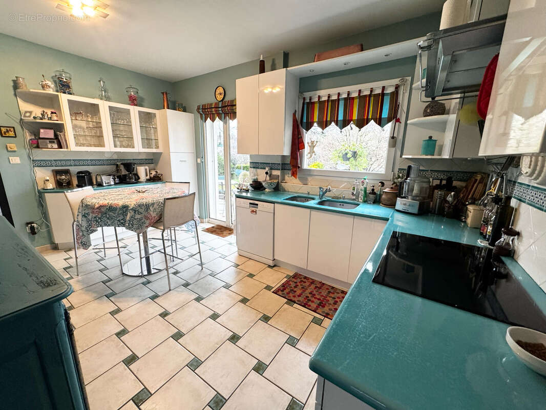 Maison à SAINTE-FOY-LES-LYON