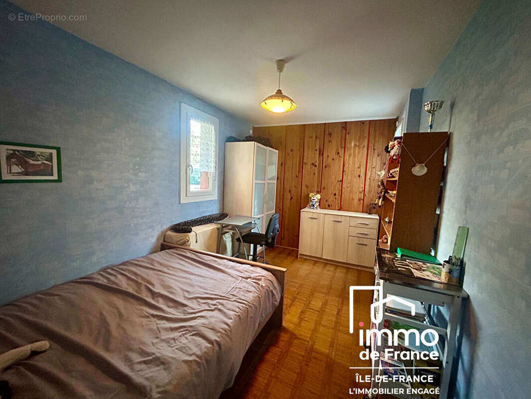Appartement à PONTAULT-COMBAULT