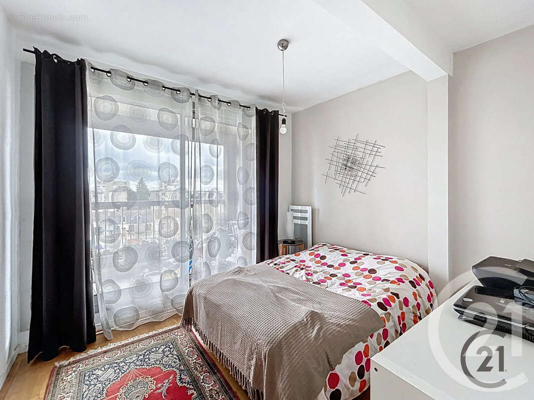 Appartement à MELUN