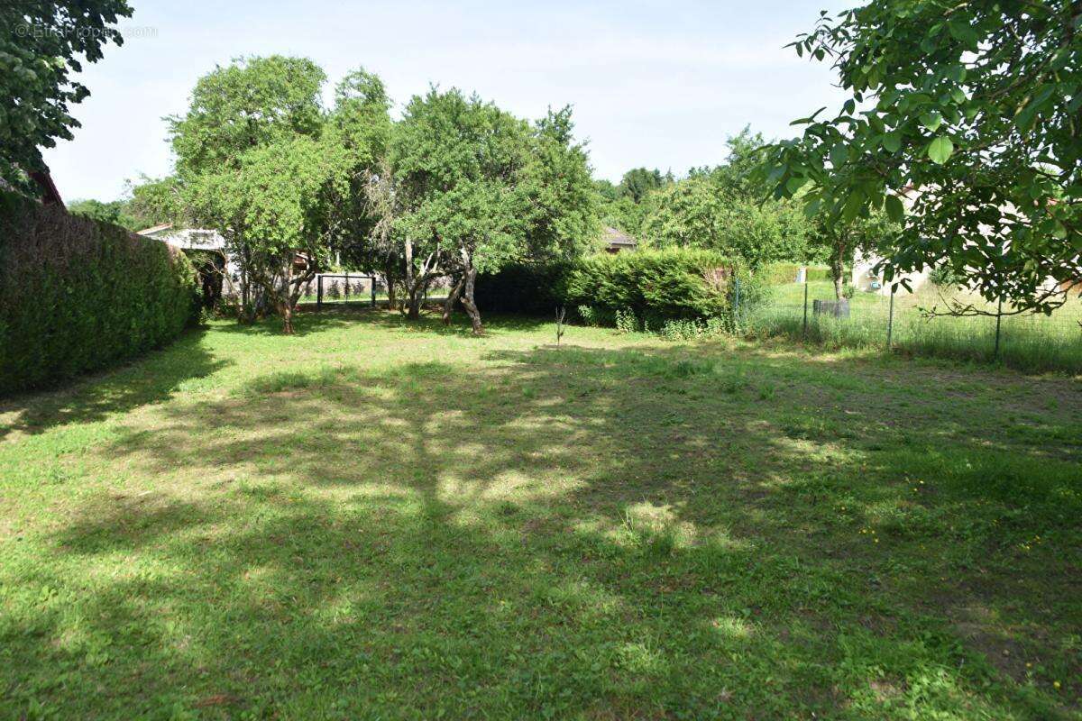 Maison à VARENNES-EN-ARGONNE