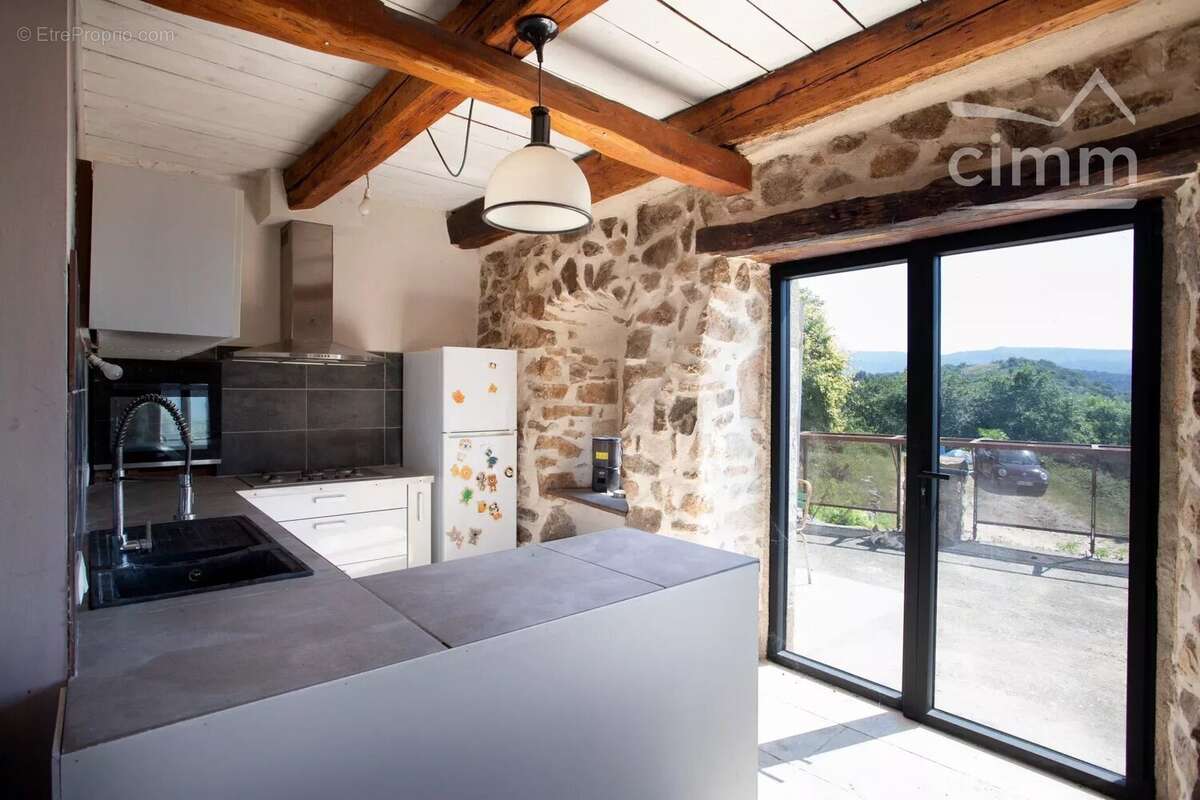 Maison à SAINT-ANDEOL-DE-VALS