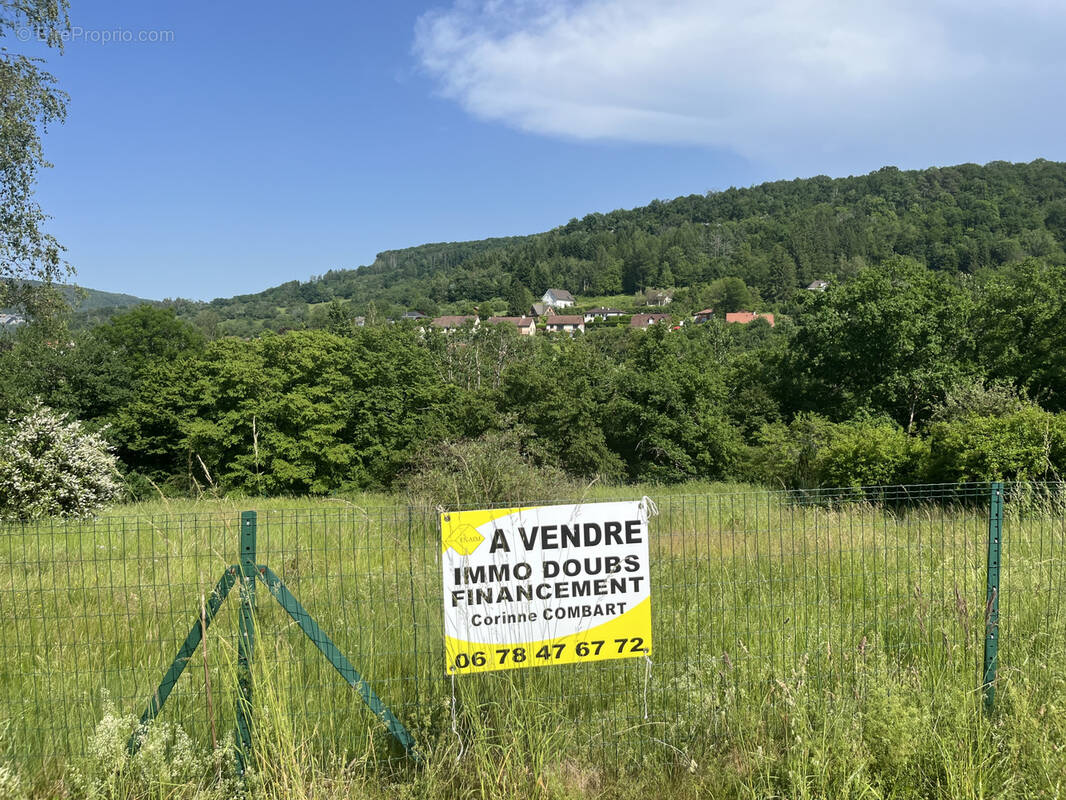 Terrain à ORNANS