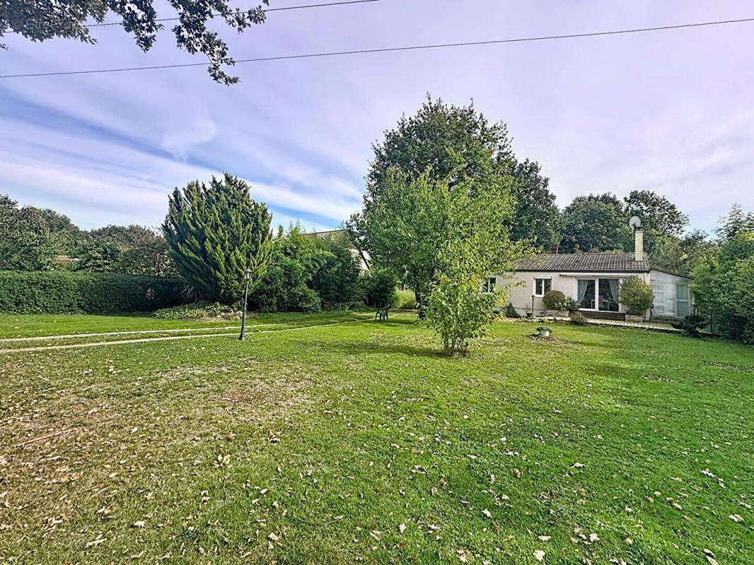 Maison à CHAMARANDE