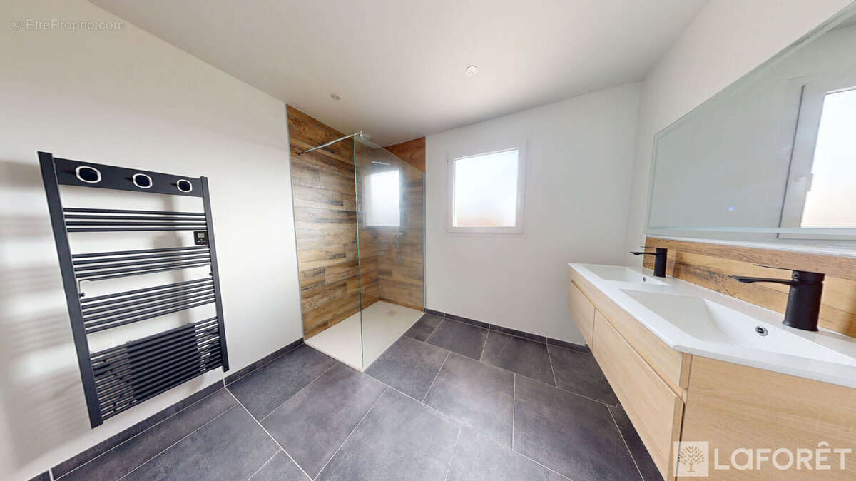 Maison à CHARQUEMONT