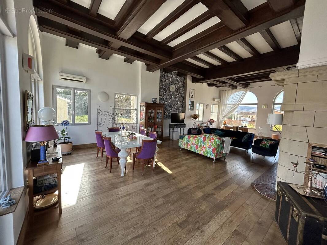 Appartement à SAINT-SYMPHORIEN-D'ANCELLES