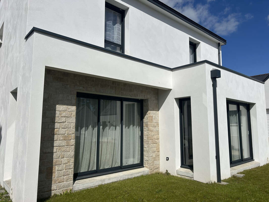 Maison à SAINT-PHILIBERT