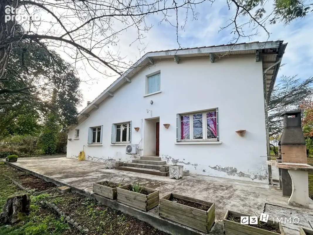 Maison à CARBONNE