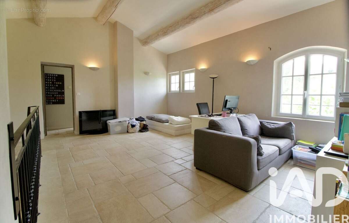 Photo 7 - Maison à PELISSANNE