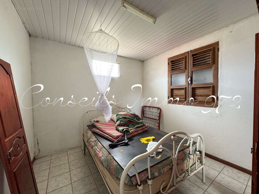 À Vendre   Maison F7 + Dépendance F3   L’Ajoupa-Bouillon - photo 13
