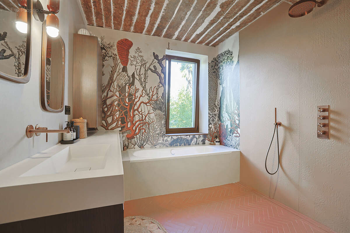 Maison à HYERES