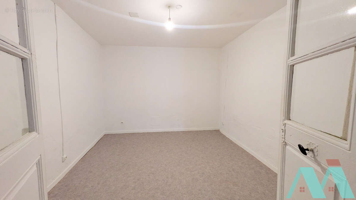 Appartement à SIGNES
