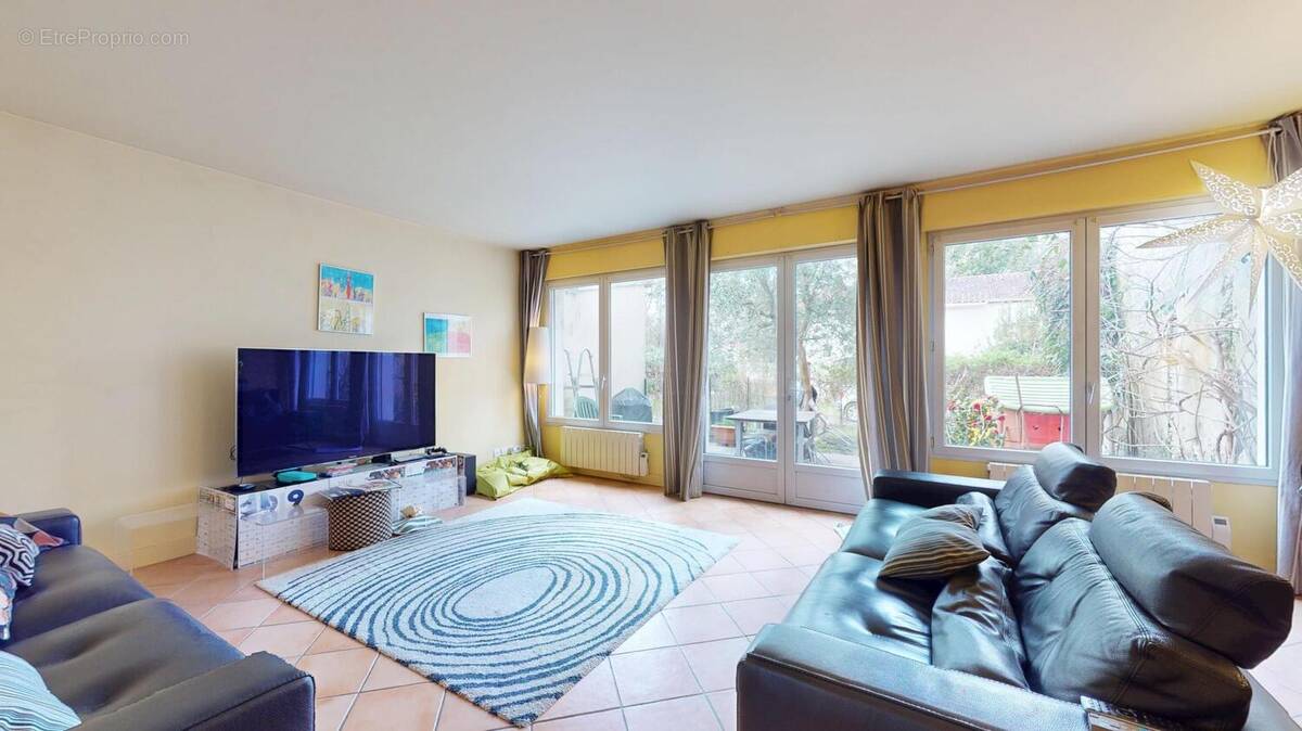 Photo 1 - Maison à LA BREDE