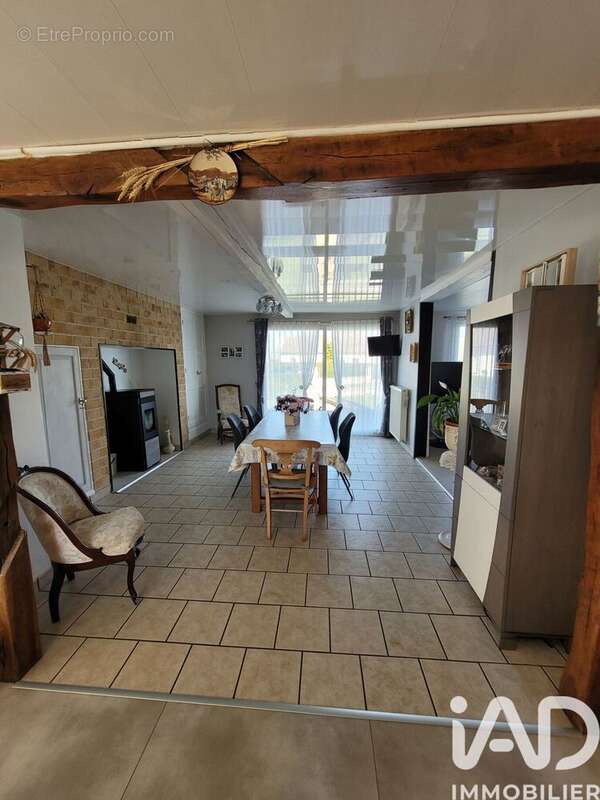 Photo 4 - Maison à SAILLY-FLIBEAUCOURT