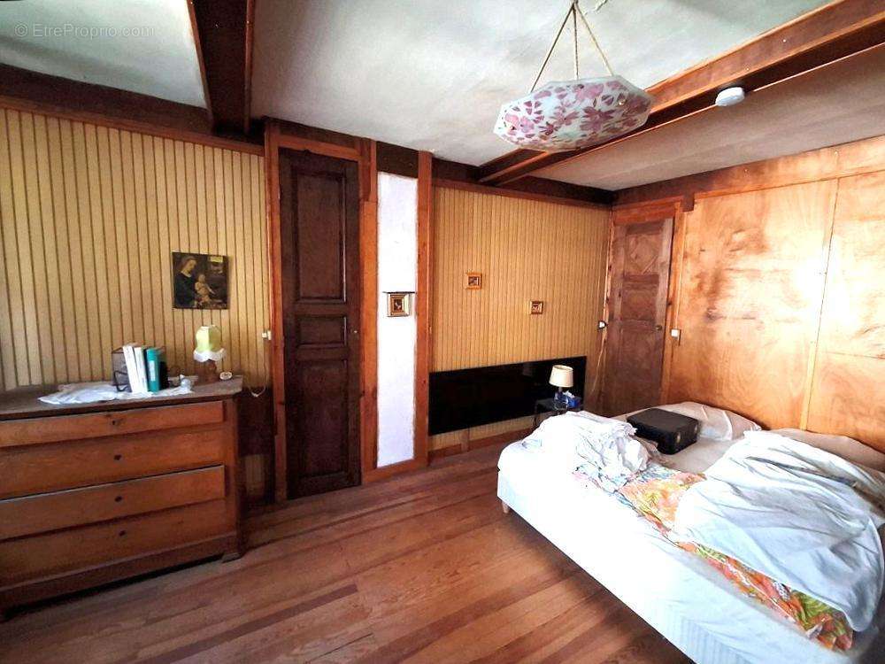 Maison à SAINT-BEAT