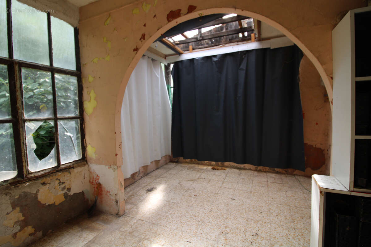 Maison à MOLIERES-SUR-CEZE