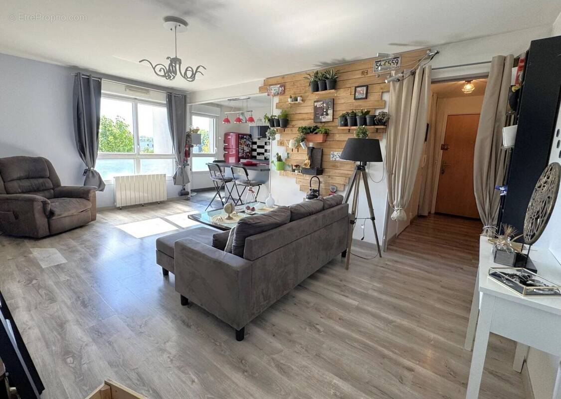 Appartement à COMPIEGNE
