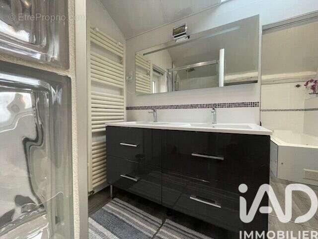 Photo 5 - Maison à OISSERY