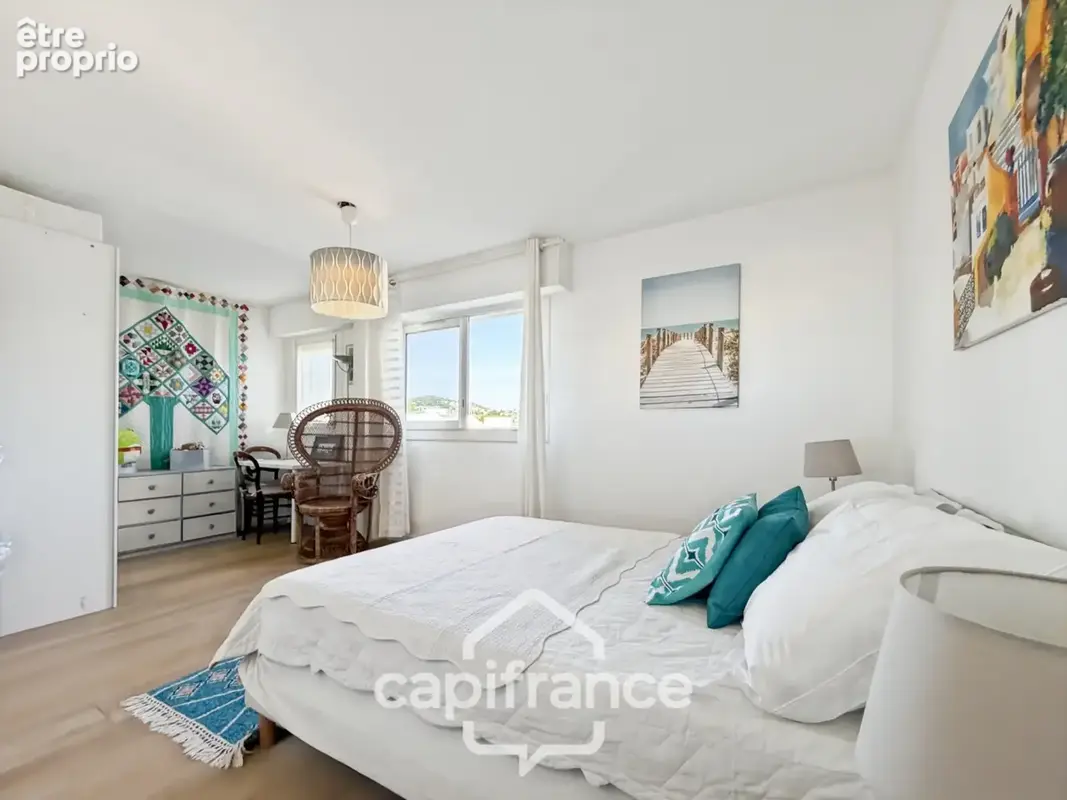 Appartement à vendre 4 pièces HYERES (83) - 147m2- 4ème et dernièr Etage- Accès direct GARAGE - photo 15