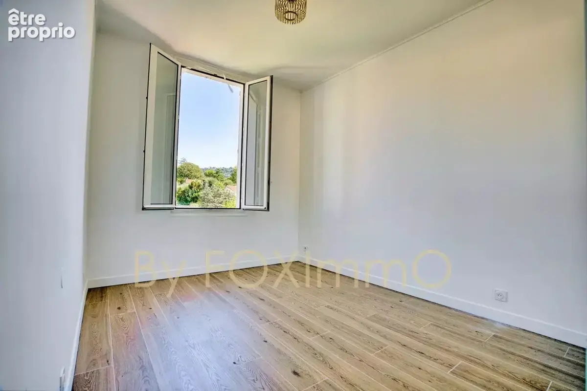 Deux pieces Cannes Centre Balcon - photo 3