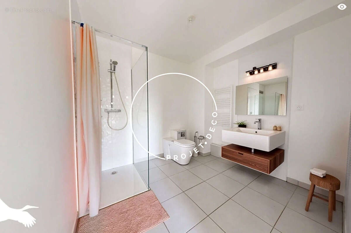 Appartement à MARSEILLE-13E