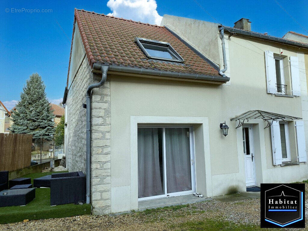 Maison à SAINT-MARD